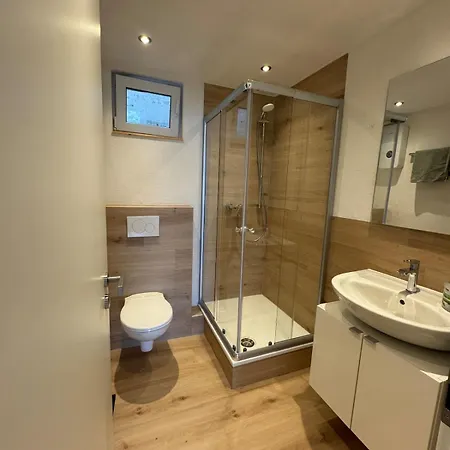 Sonnenhang Nähe Whu *